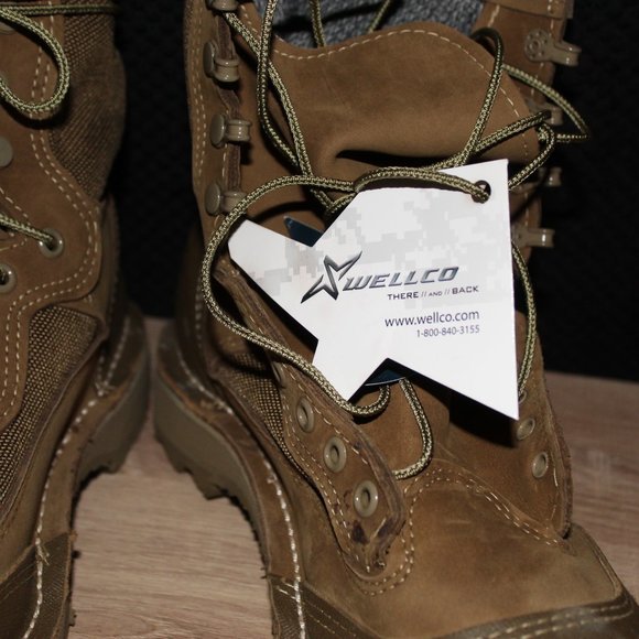 Wellco USMC RAT Desert combat boots. Size 6.5W. Brown and Tan. - Picture 8 of 9